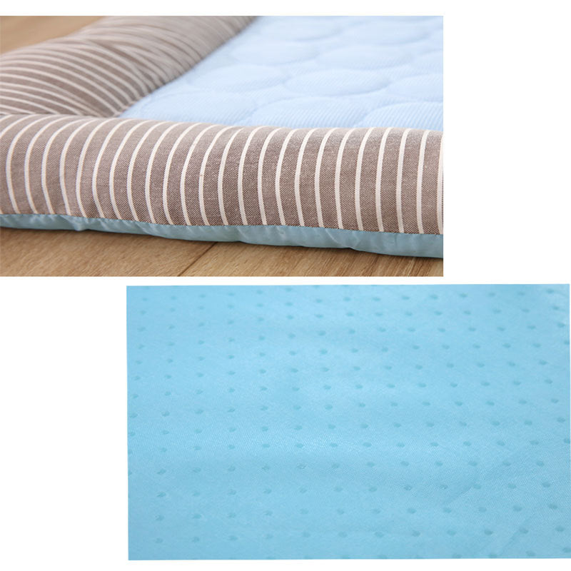 Pet Cooling Mat - Ice Silk Cooling Pad for Dogs & Cats