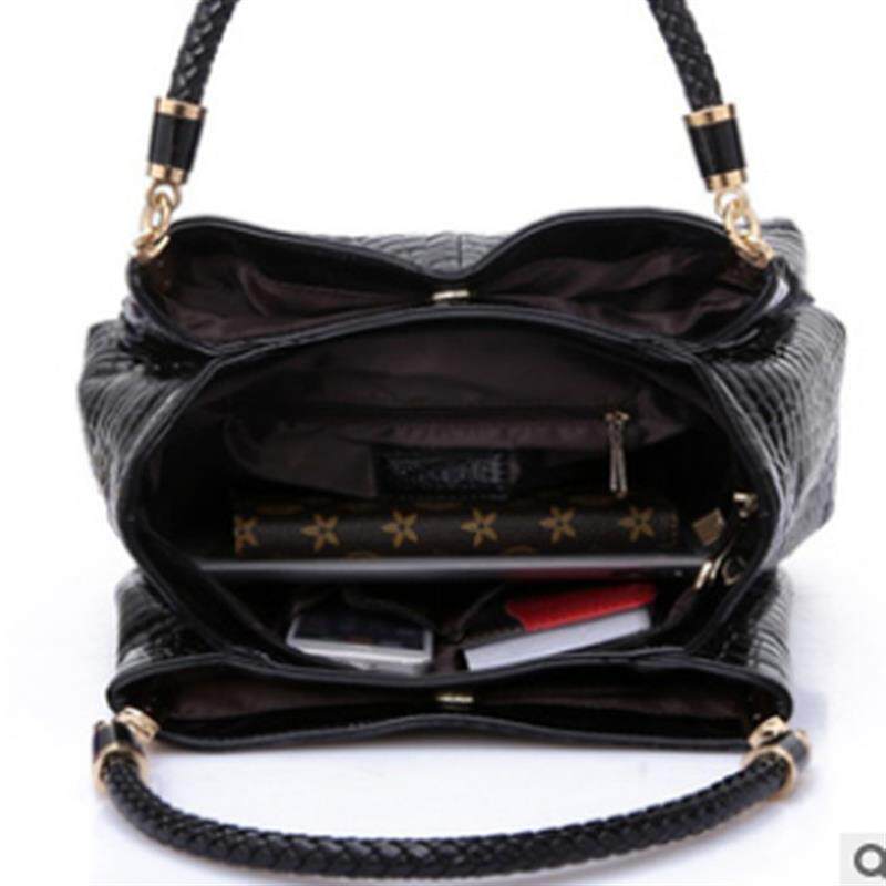 Women's Synthetic Leather Shoulder Bag