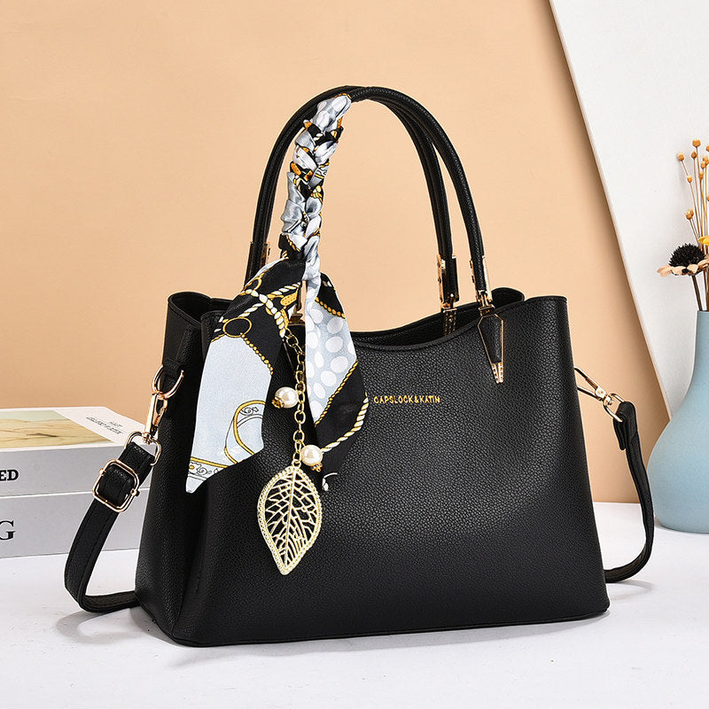 Women's British Style PU Shoulder Handbag