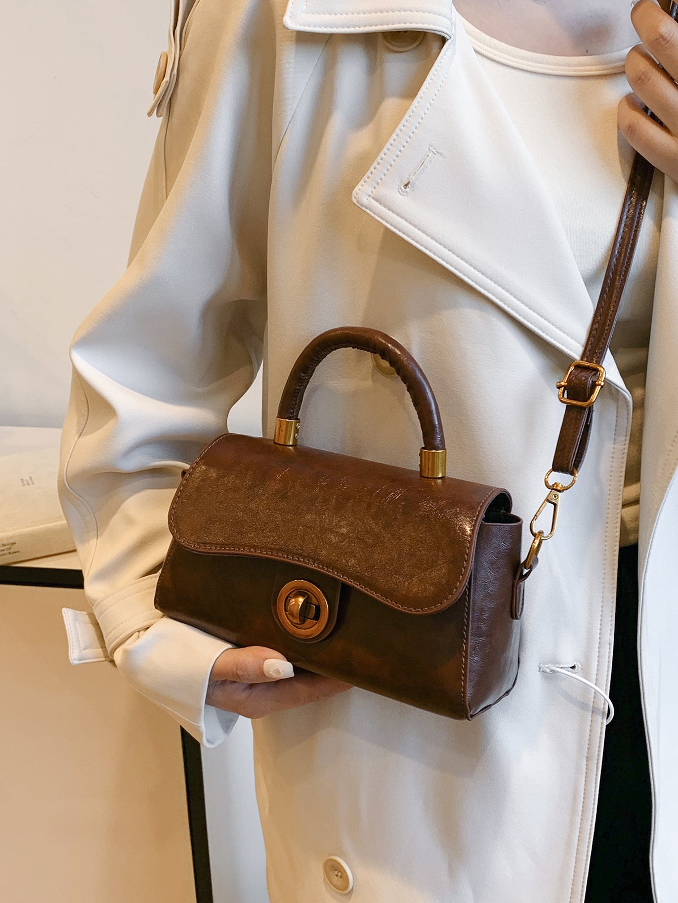 Women's Retro PU Shoulder Bag – Commuter Crossbody