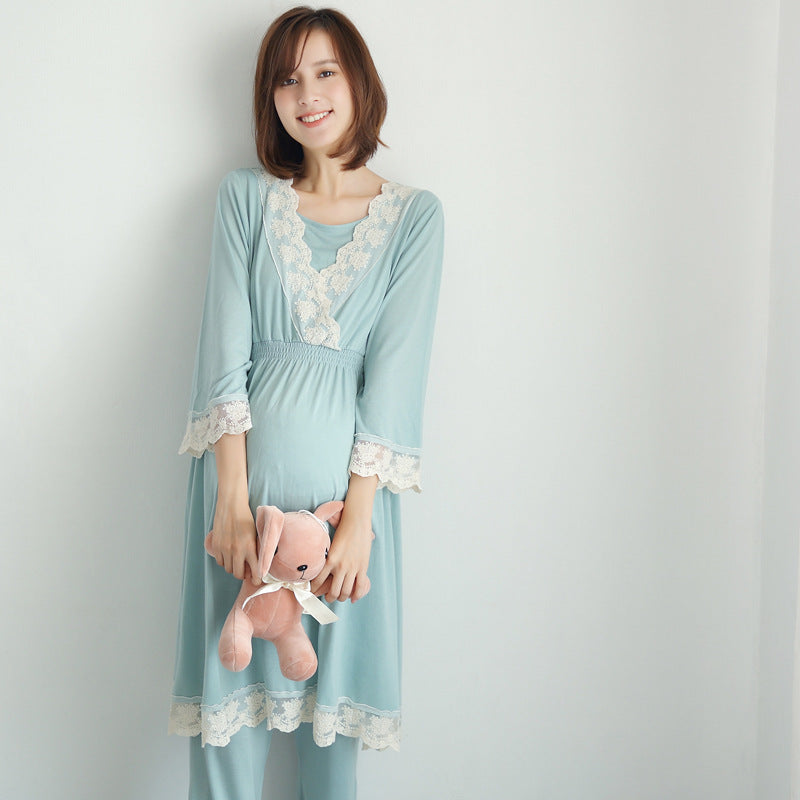 Japanese-Style Maternity Lace Pajama Set