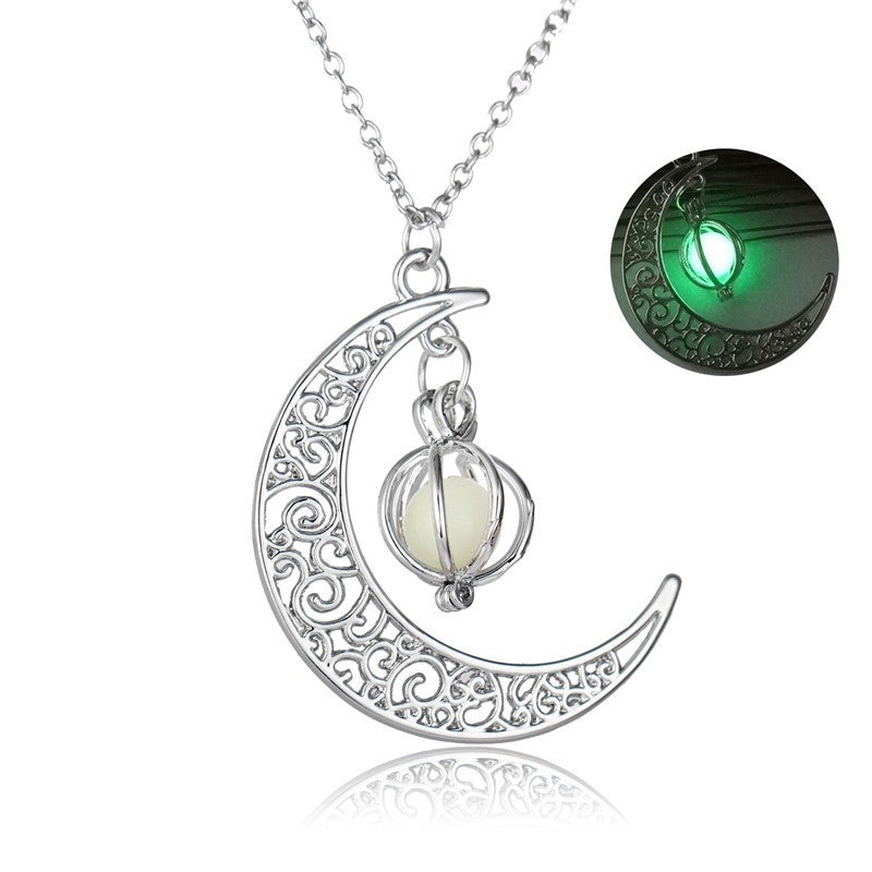 Glowing Moon Stone Necklace - Luminous Healing Crystal Pendant