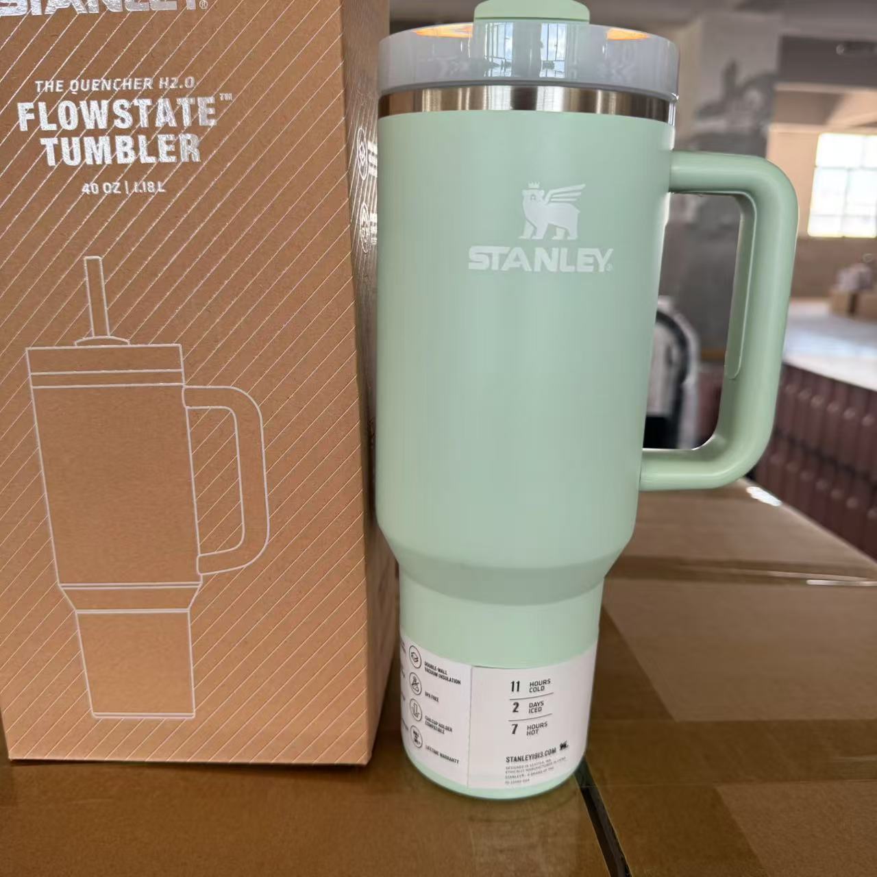 Stanley 40oz Insulated Tumbler with Straw | Fredlox Direct S9 - Solid color 40oz(1180ml)