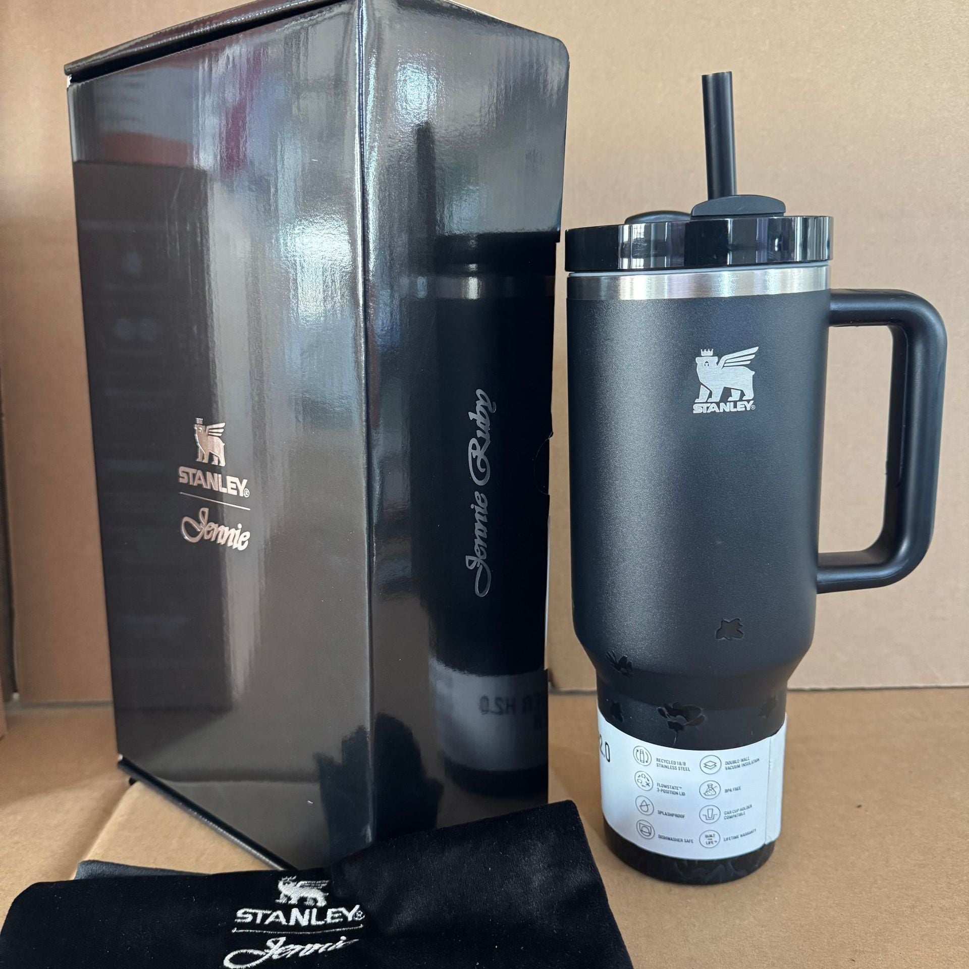 Stanley 40oz Insulated Tumbler with Straw | Fredlox Direct Jennie gift box 40oz(1180ml)